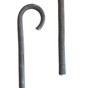 Bastone in legno di bagolaro con corteccia alt. 110 cm